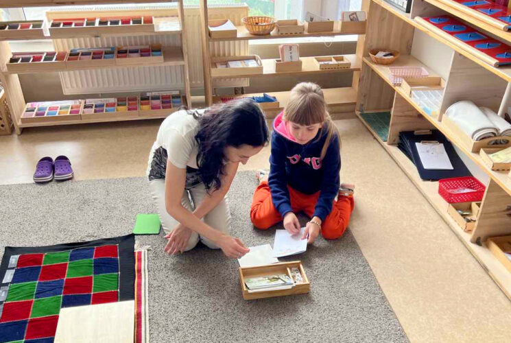 What is the difference between Montessori and Waldorf education?